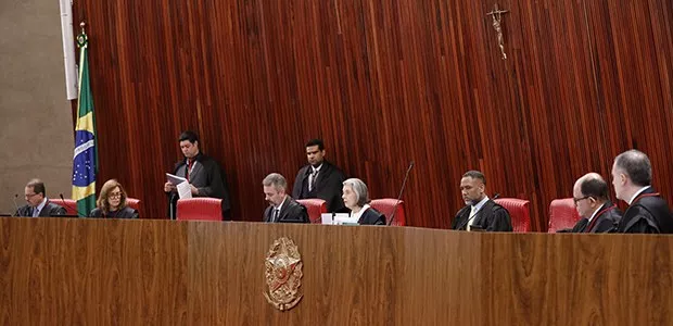 TSE Torna Inelegível Candidato a Vereador em Mata de São João por Vínculo Familiar com o Prefeito