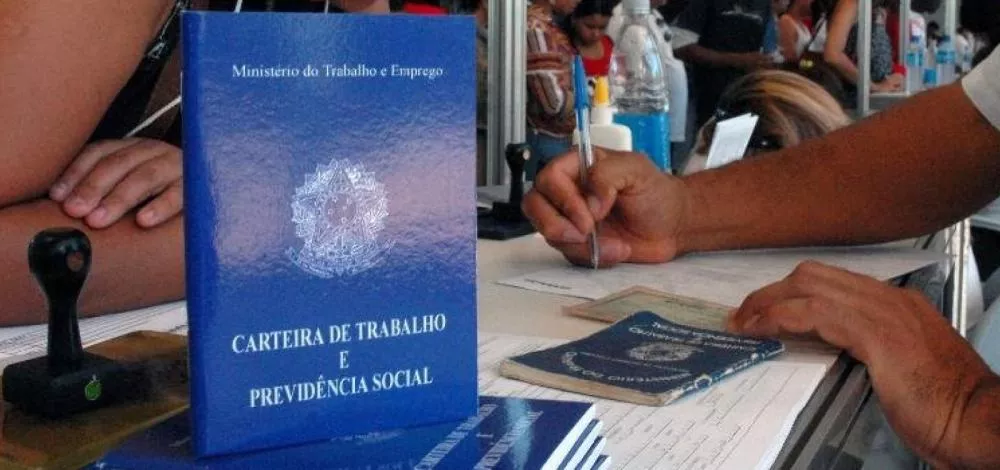 Senado Discute Redução da Jornada de Trabalho para 36 Horas Semanais