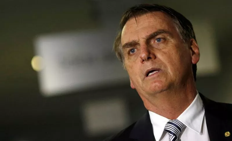 Bolsonaro Passa por Atendimento Médico de Urgência em Natal Após Sentir Fortes Dores Abdominais