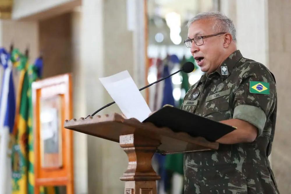 O general Julio Cesar de Arruda assumirá o comando do Exército na sexta-feira (30), dois dias antes da posse presidencial — Foto: Marcos Corrêa/Presidência da República